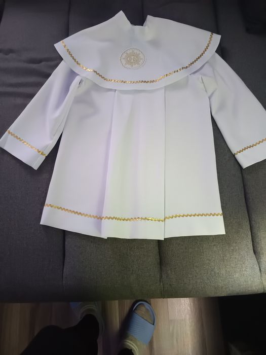 Alba komunijna dla chłopca krótka