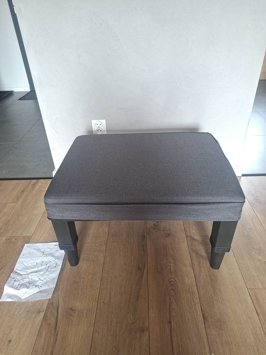 Podnozek tapicerowany ciemnoszary
