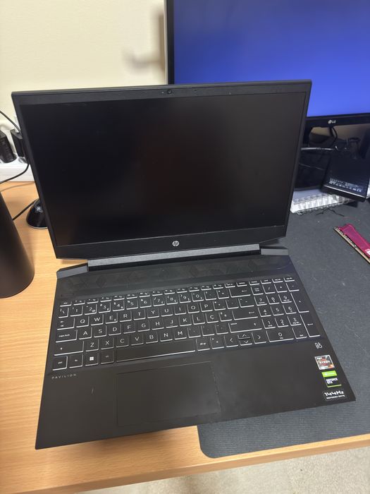 HP Pavilion Gaming 15 – Ryzen 5 + GTX 1650