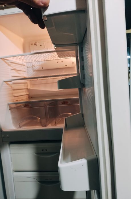 Холодильник Атлант 1,6 м