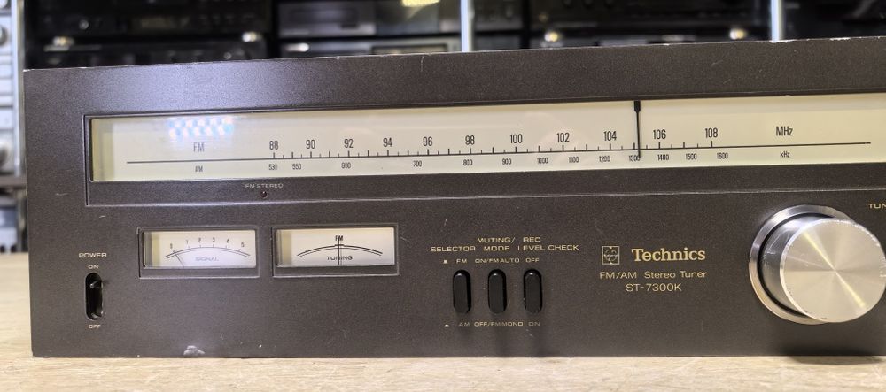 Тюнер Technics ST-7300