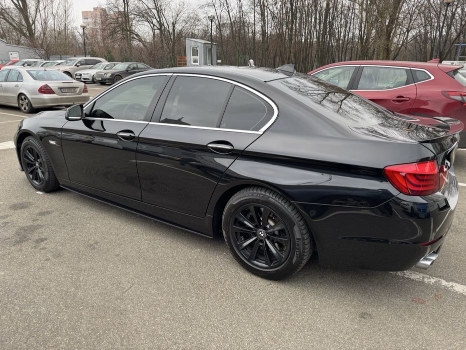 Продам BMW 530 2013 года