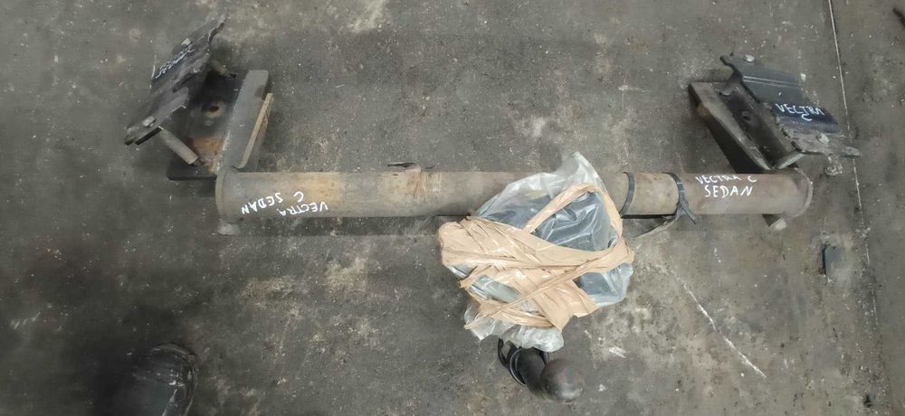 hak kompletny opel vectra C, signum  kombi/sedan/hatchback