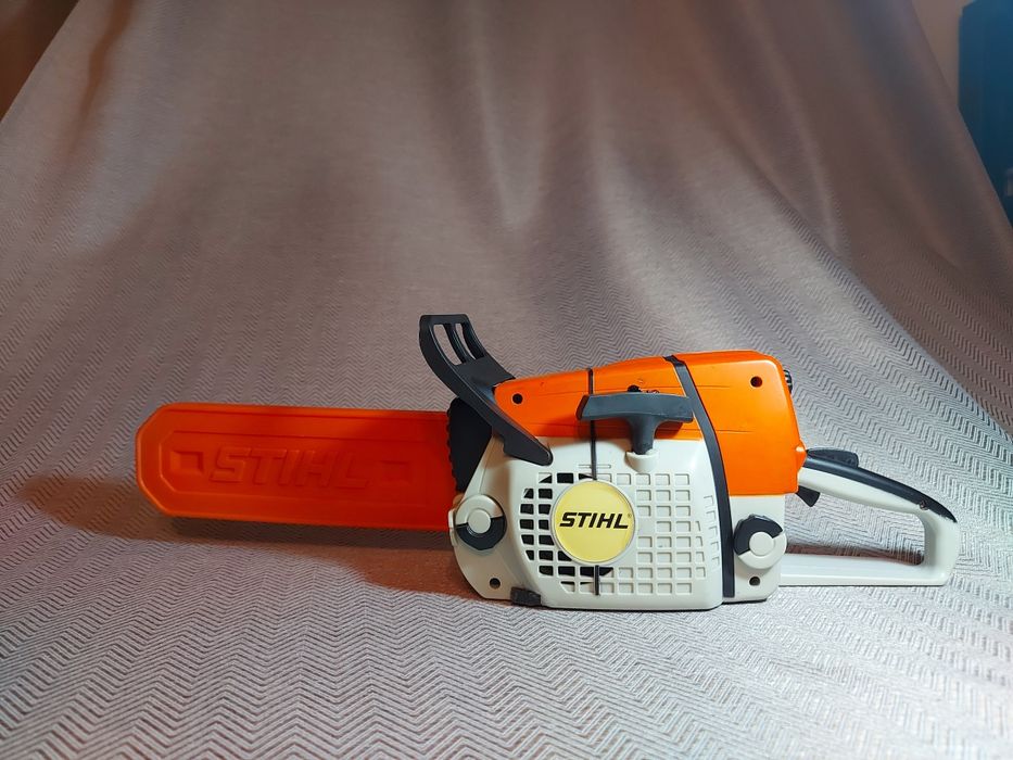 Motosserra de Brinquedo STIHL Antiga – Modelo dos anos 2000 - Artigo de Coleção
