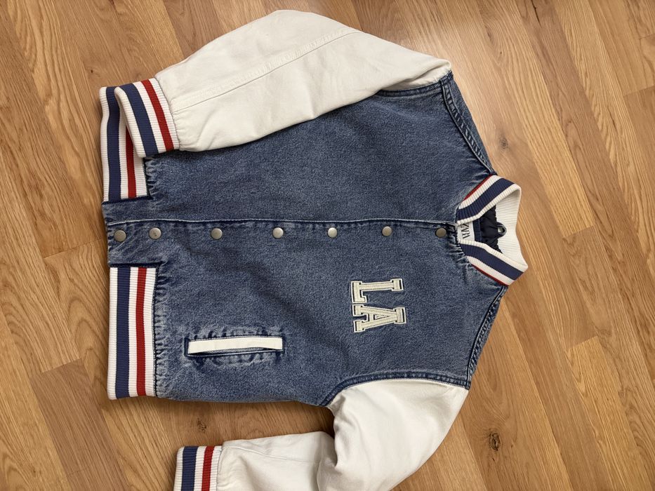 Продам куртку Zara