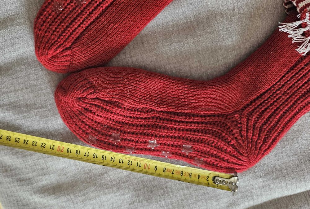 Meias quentes de Natal antiderrapantes.