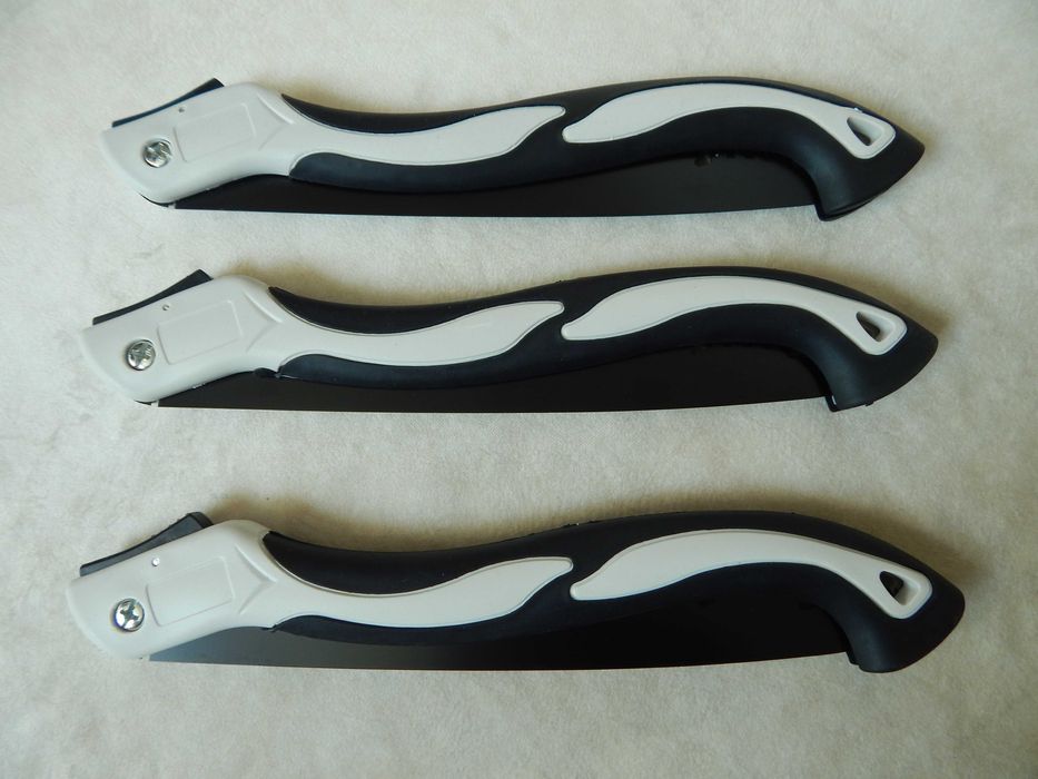 Пила складная, длина лезвия - 300 мм.