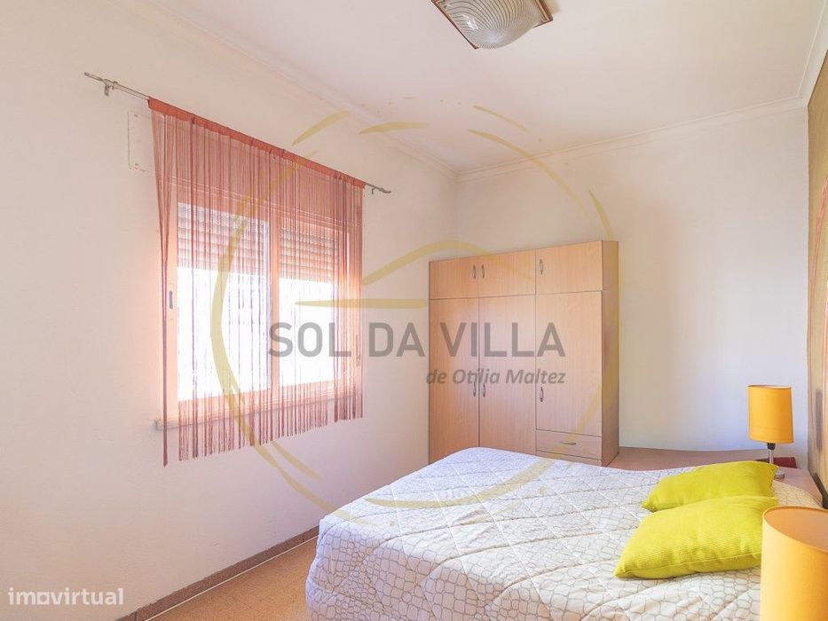Moradia isolada T4 + T3 com garagem - Porto Salvo, Oeiras - 519.000€