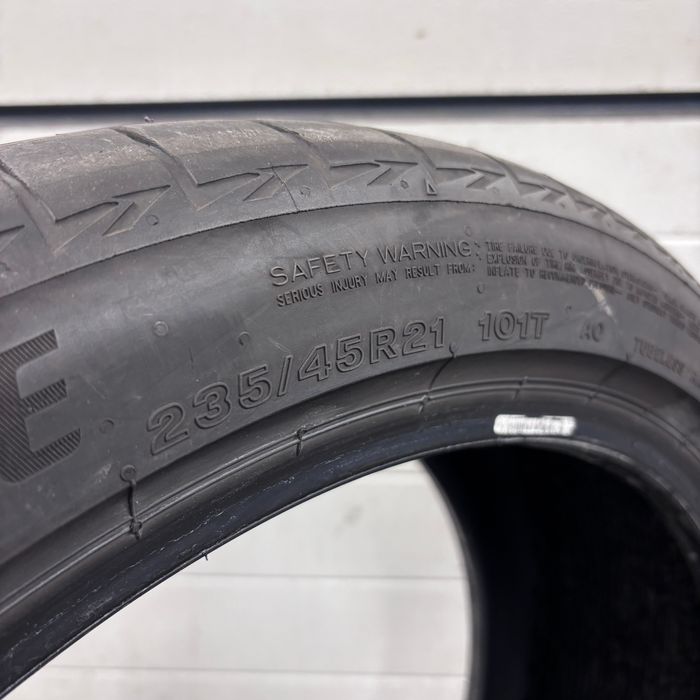 Opona Bridgestone Turanza ECO 235/45/21