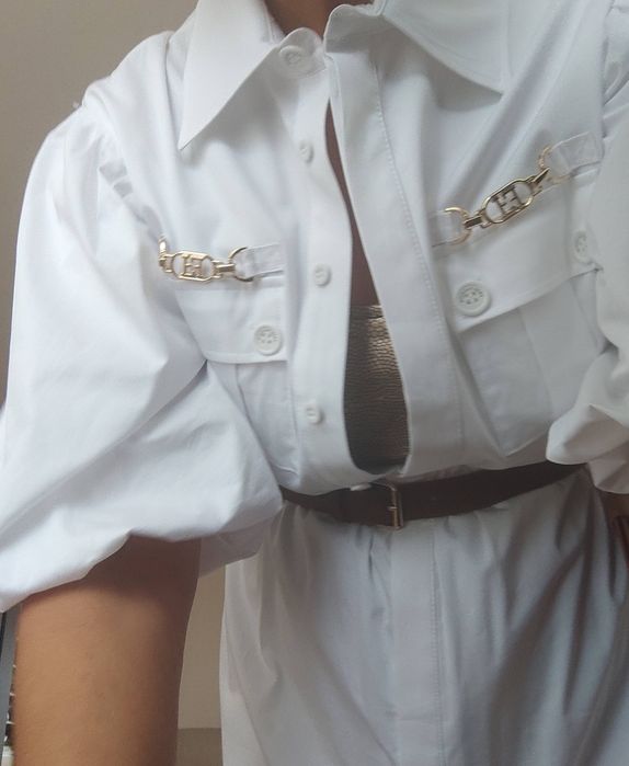 Piękna letnia sukienka z bufiastymi rekawami