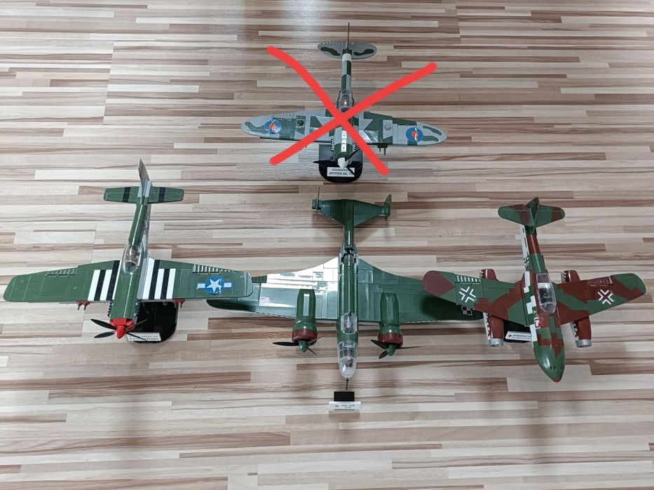 Samolot wojskowy Cobi