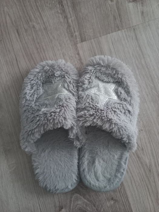Kapcie damskie..