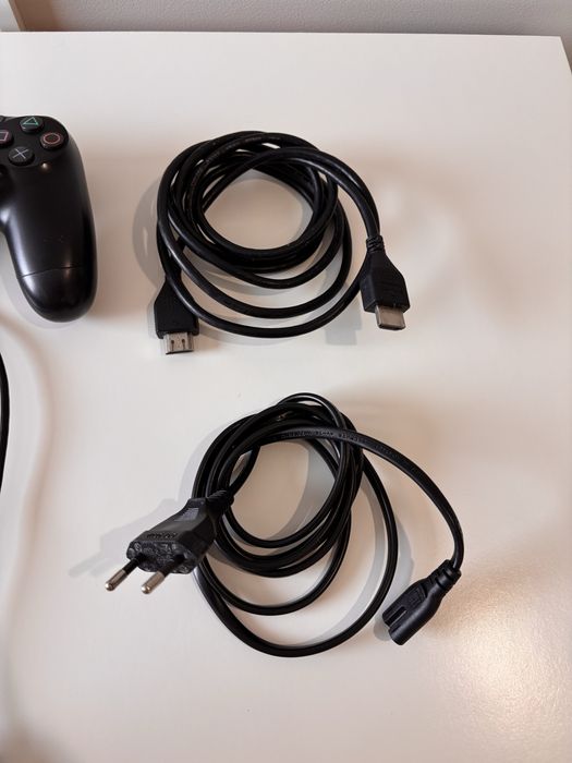 Playstation 4 Slim 500GB Preto