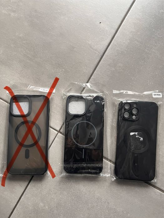 Sprzedam etui 13 pro max. 15 zł