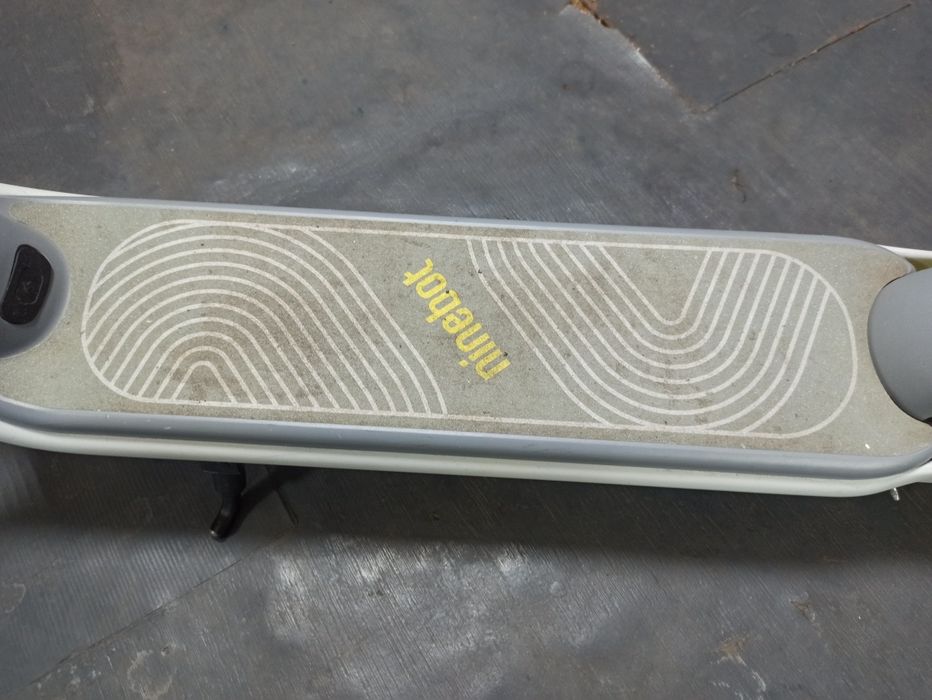 Segway Ninebot Zinc C8.