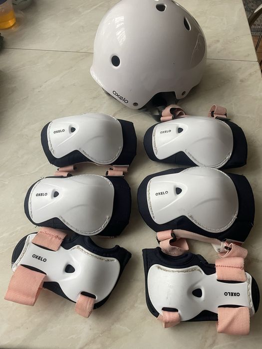 Комплект захистного спорядженя Oxelo шолом 50-54см для скейтів, ролік