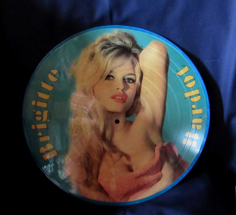 Vinil, Brigitte Bardot
