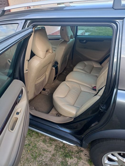 Volvo xc70 2.4d D5