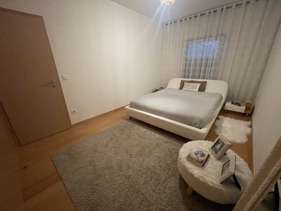 Apartamento T3 mobilado