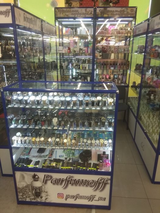 Шкафы. Витрина. Торговые витрины