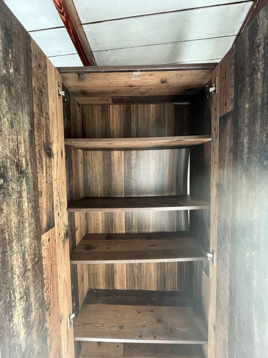 Szafa 198/34 super stan