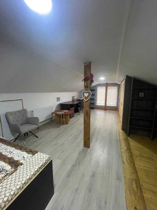 Продаж ділянки з двома будинками в селі Шпитьки, 214м2, без%