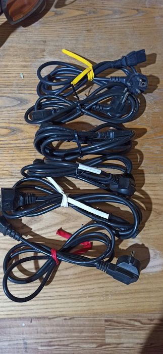 Kable zasilające do komputera