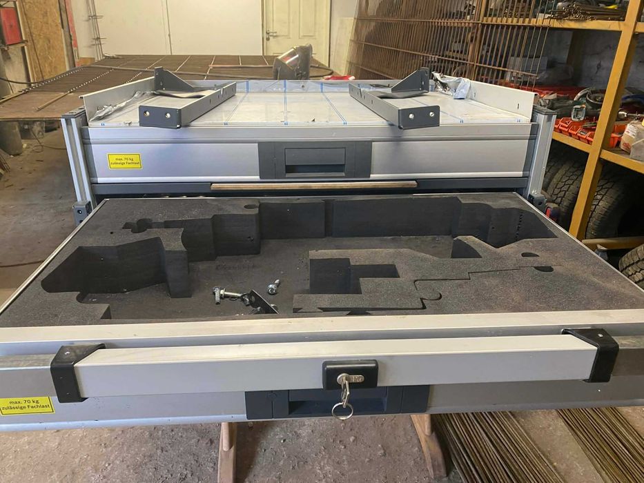 Sejf na broń do samochodu