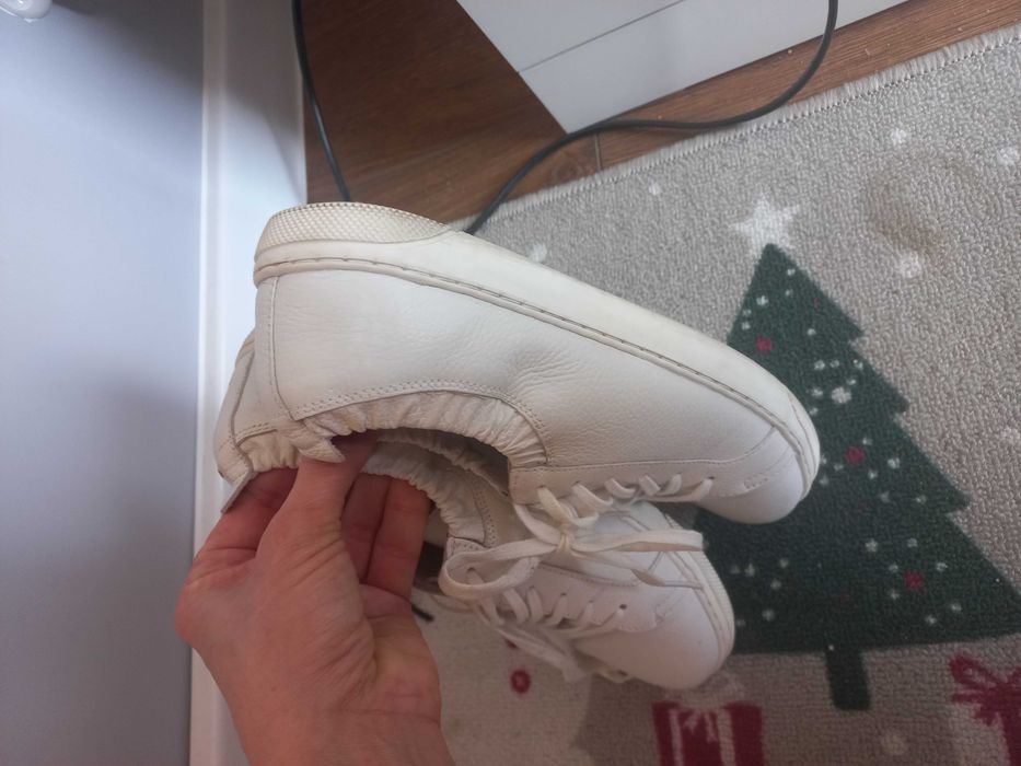 Snakersy sneakersy mokasyny lasocki biale skora typ kazar dkny