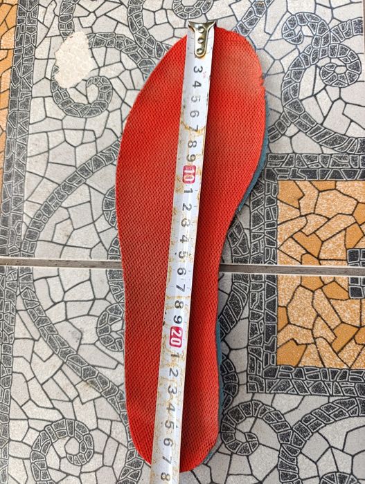 Nike 42-42.5см. чоловічі спортивні кросівки.