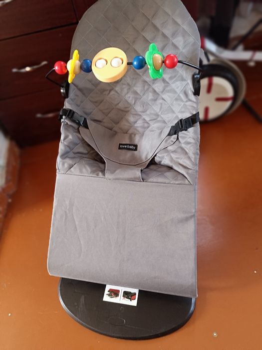 Продам шезлонг дитячий