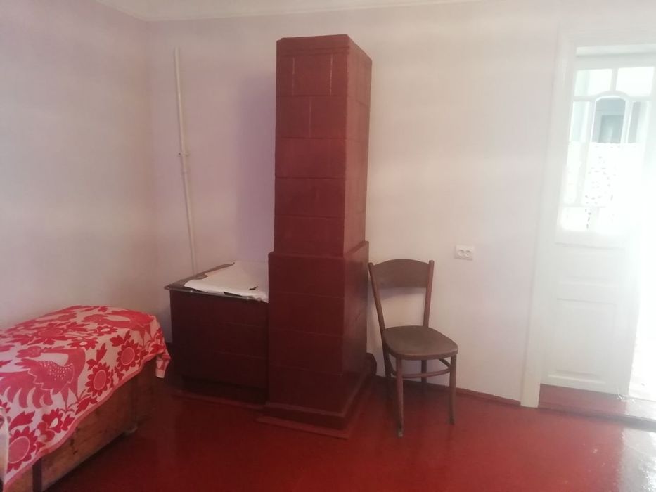 Продаж будинку в смт Обертин