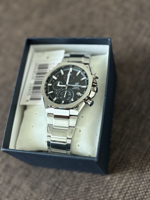 Годинник Casio EDIFICE EQB-1100D-1AER
