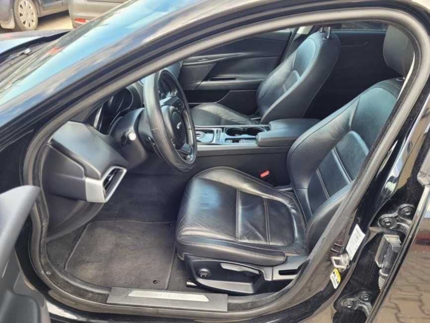 Jaguar XE 2.0 Diesel MR`15 E6, Pure Aut., 2015, automat