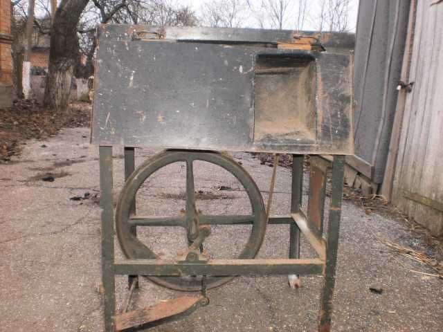 Горн,полевой переносной кузнечный с ножным приводом, кузня !