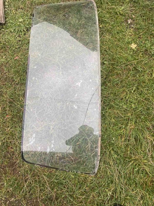 Заднє лобове стікло до жигулів