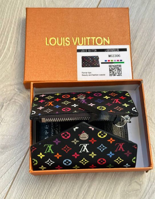 Женский чорный кожаный кошелек Louis Vuitton Луи Виттон