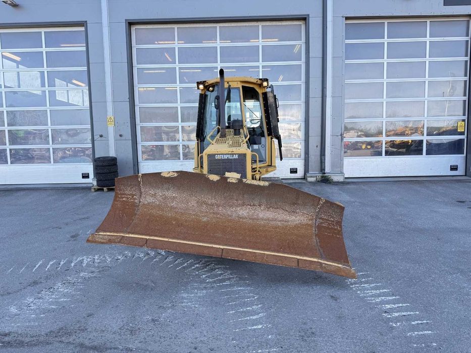 CAT D3GXL.