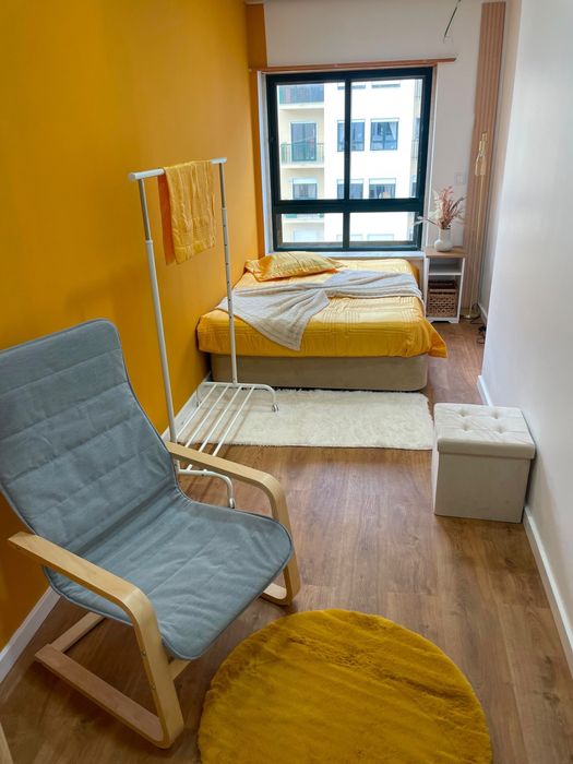 Aluguer de quarto solteiro