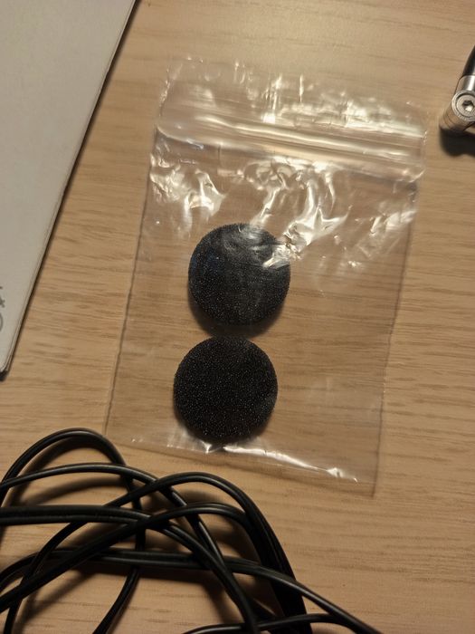 Earphones A8 Bang Olufsen