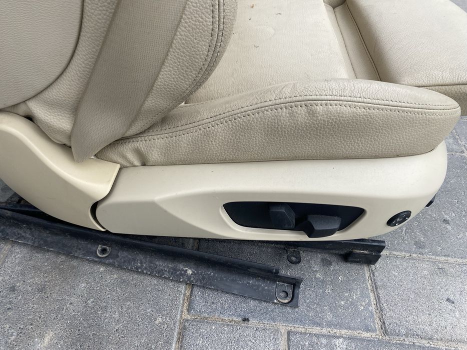 Продам передні сидіння BMW, сиденья БМВ