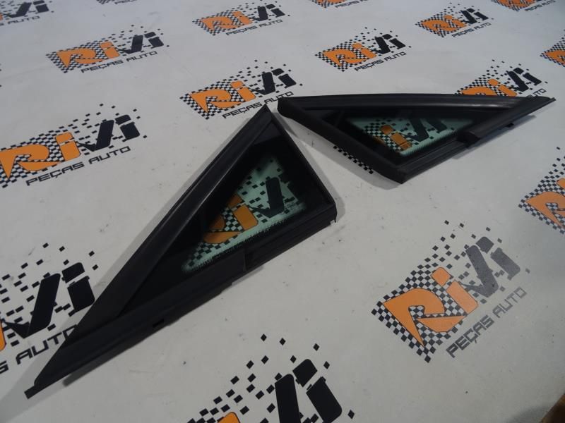 Vidro do Chassi SEAT Ibiza IV (6J5, 6P1)