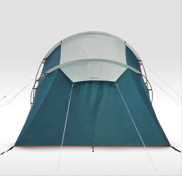 Кемпінговий намет Quechua Arpenaz 4.2 на 4 особи, туристична палатка