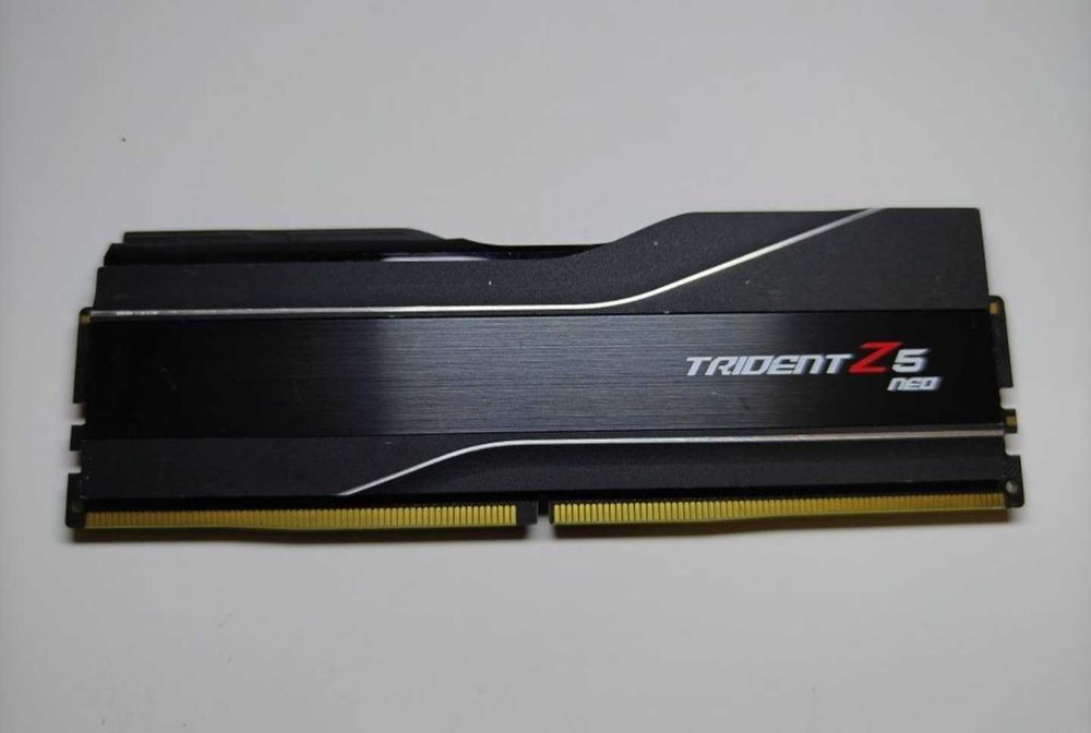 G.Skill Trident Z5 Neo DDR5 32GB 6000MHz CL32 (AMD EXPO)