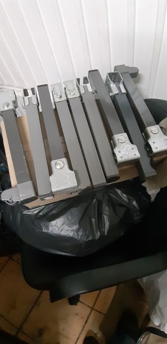 Dez suportes em ferro para cama