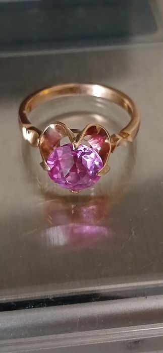 2Золотые серьги..