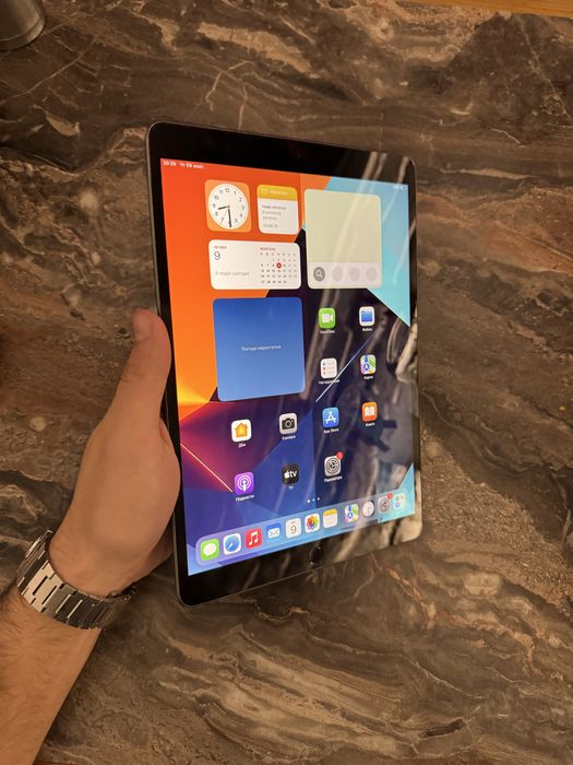 IPad Air 3 Neverlock 97% батарея, чудовий стан