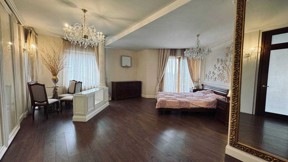 Продаємо сучасний будинок Еліт-класу на Цементників