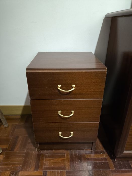 Mobília de quarto completa