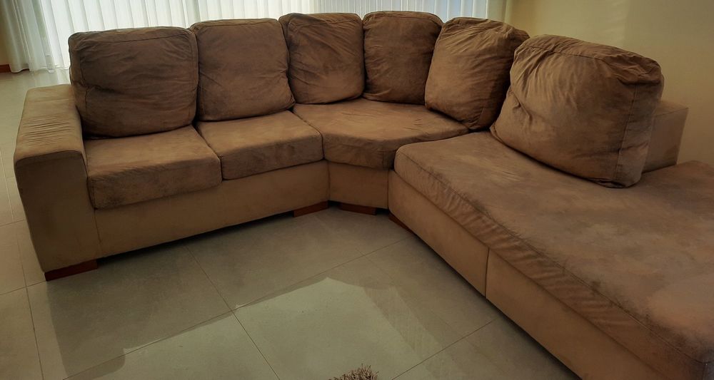 Sofá de canto com chaise long